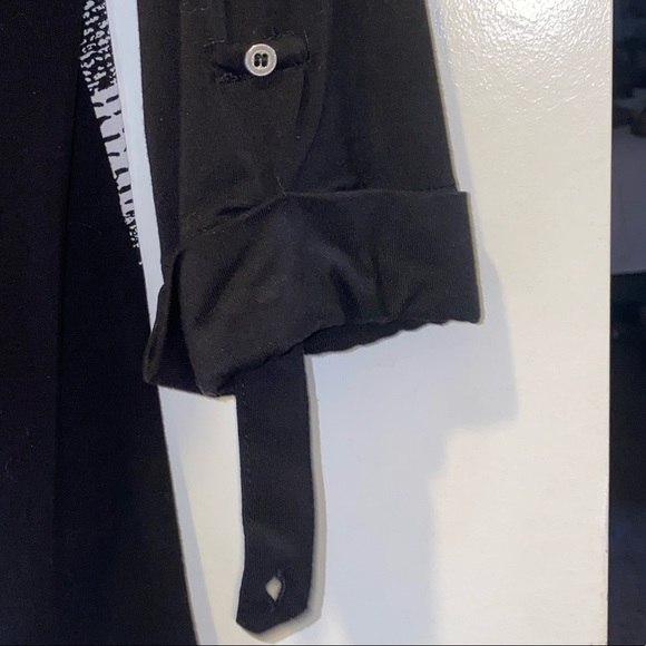 Black plaid Peter Nygard blouse - Picture 5 of 10